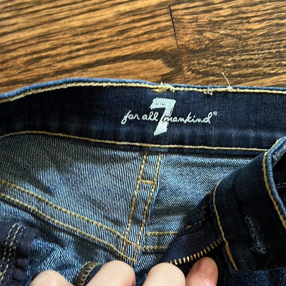 7 for all mankind denim cutoff shorts - Picture 3 of 8